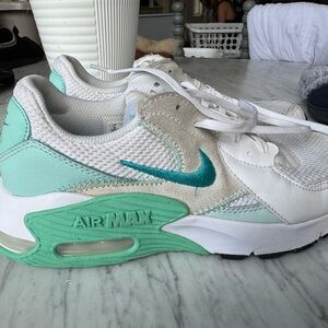 Nike Air Size 8